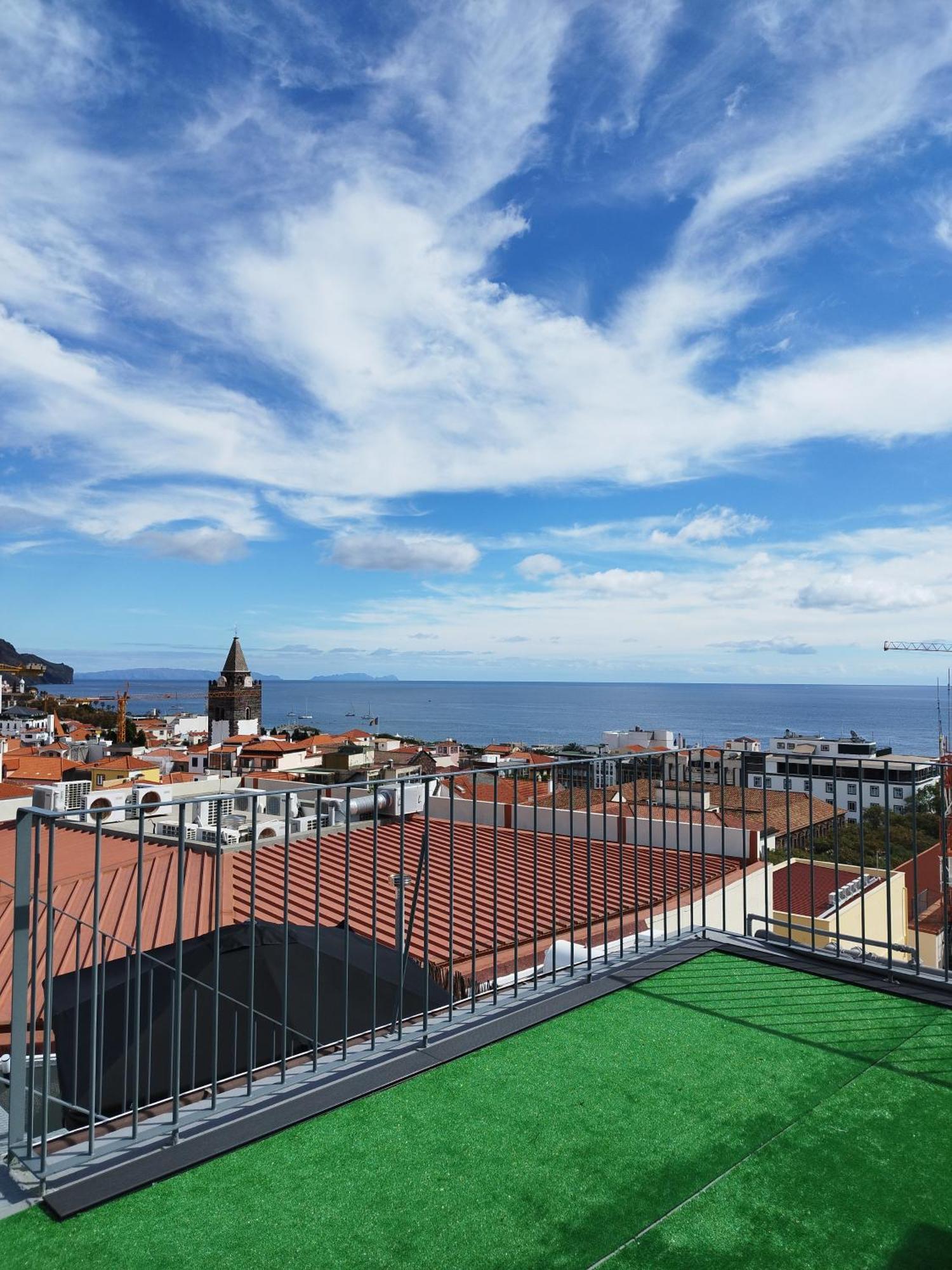 Alojamento Central II Funchal  Bagian luar foto